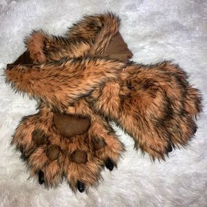Fuzzy Paw Scarf